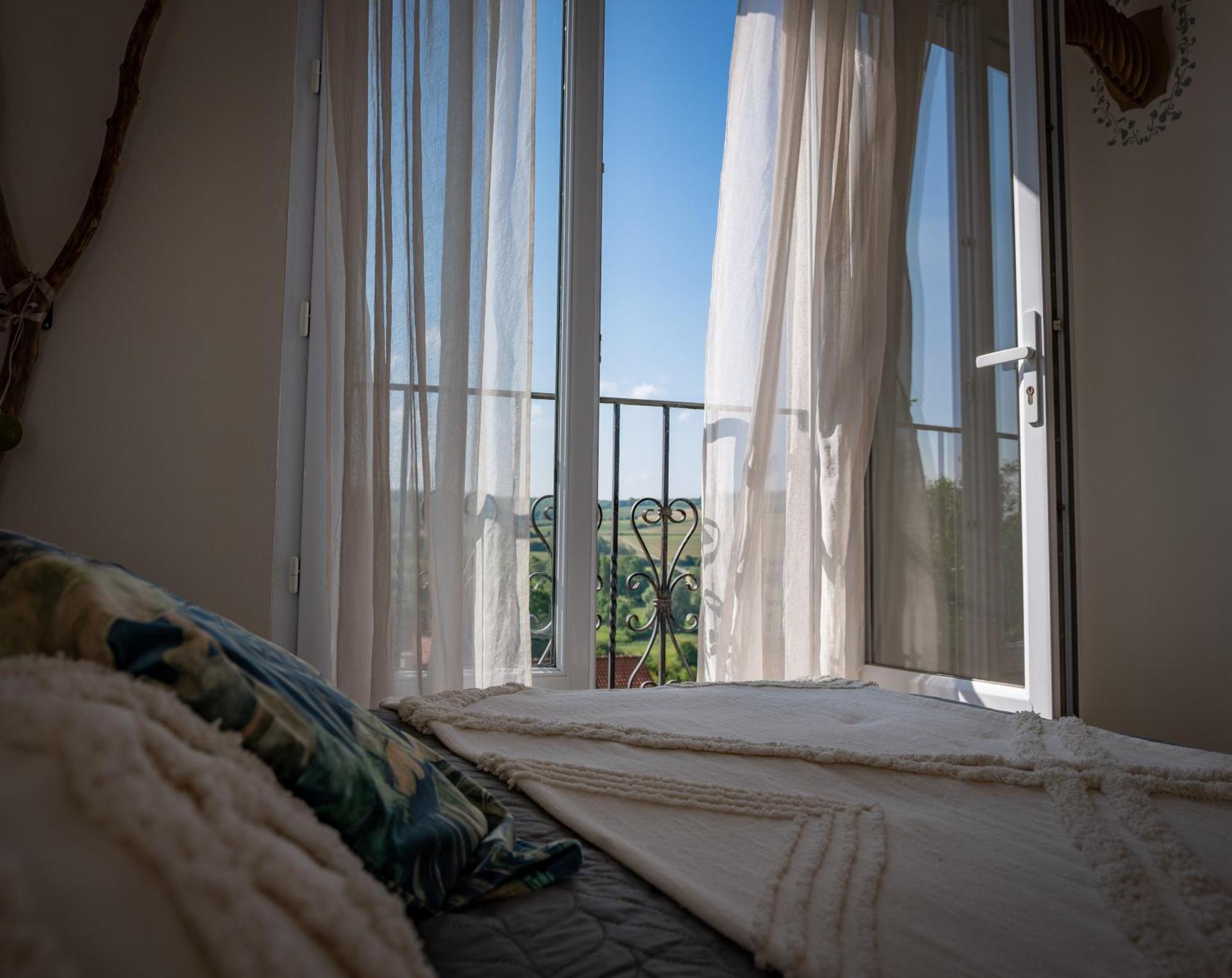 Comme Une Envie D'Air Foret Guemy Exterior photo